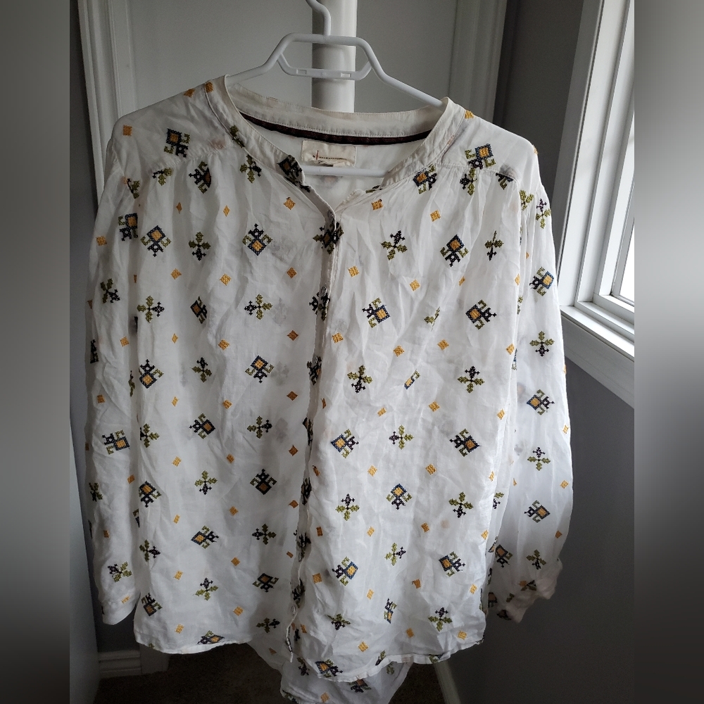 Anthropologie embroidered blouse